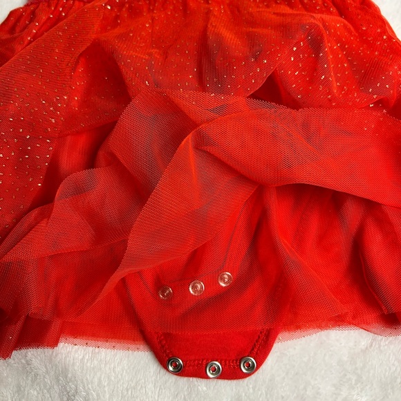 EUC. Guess - Baby girl velour and tulle dress - Red - 12 months - Picture 6 of 8